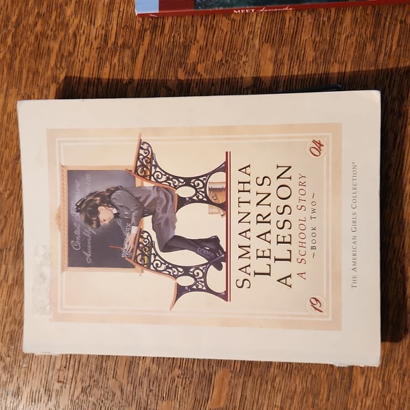 American Girl Samantha with books and DVD - Picture 6 of 9